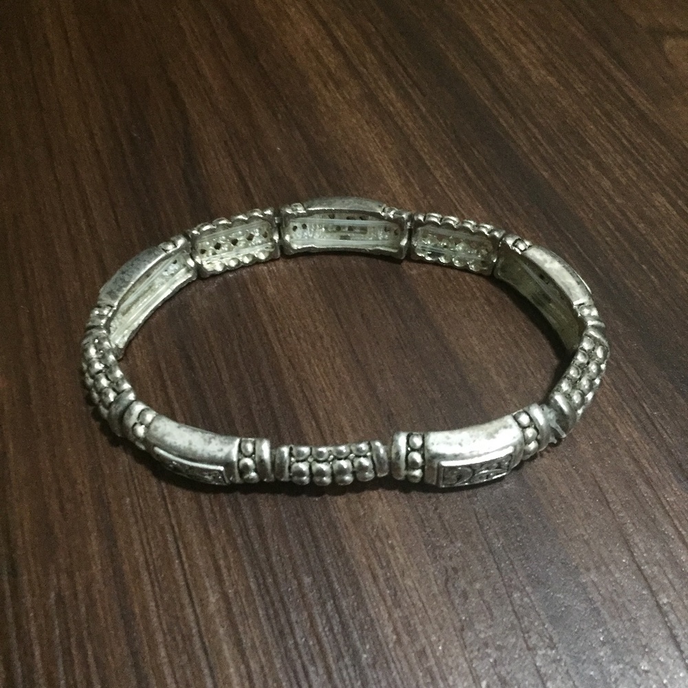 Silver Colored Elastic Bracelet